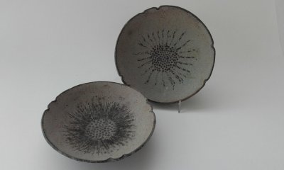 2 Speckled Grey Dishes